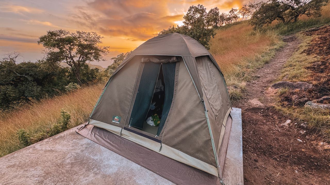 Reisspecialist Celia van Matoke Tours op studiereis door noordoost Oeganda