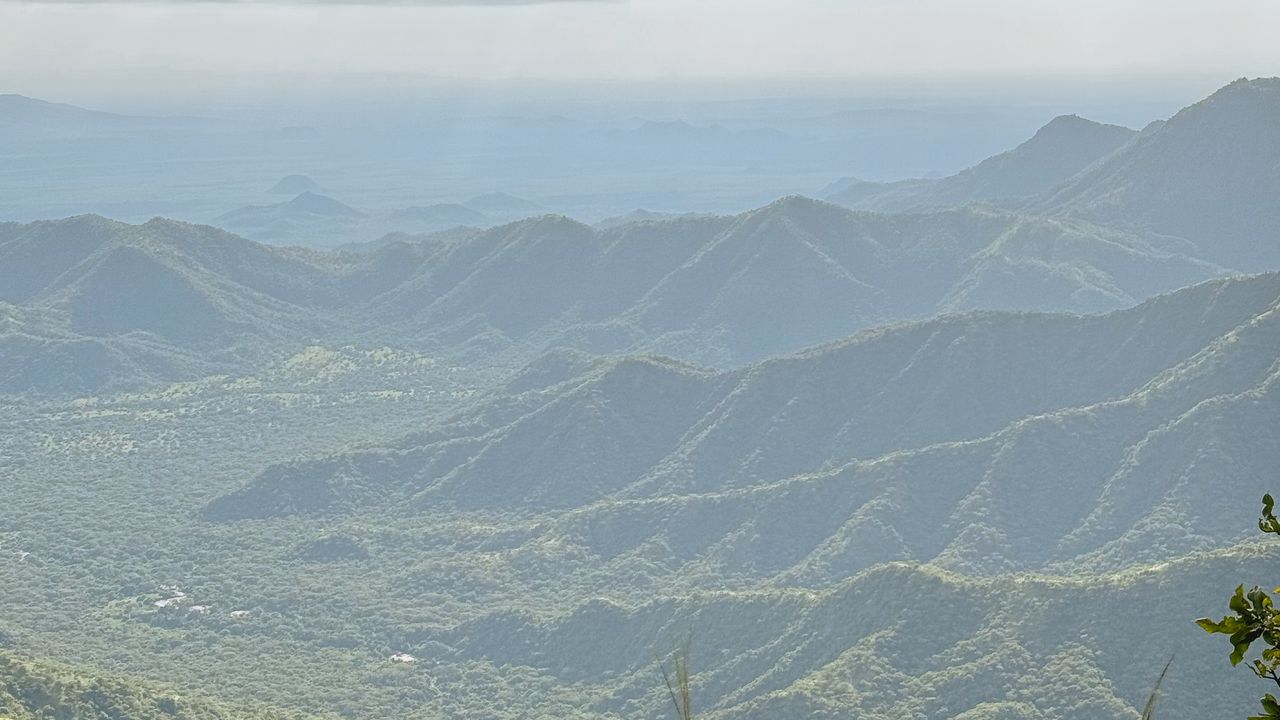 Reisspecialist Celia van Matoke Tours op studiereis door noordoost Oeganda