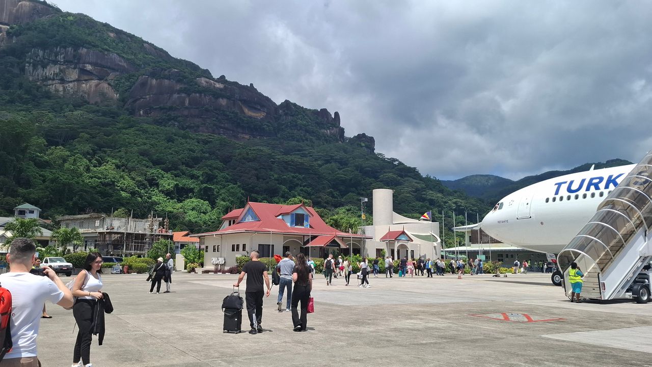 Michele en Marielle van Matoke Tours op studiereis naar de Seychellen
