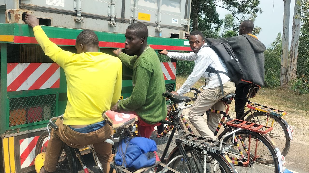 Met gezin op safari naar Oeganda en Zanzibar