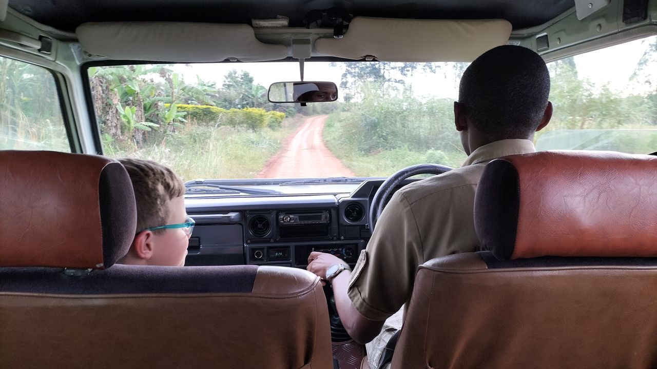 Met gezin op safari naar Oeganda en Zanzibar